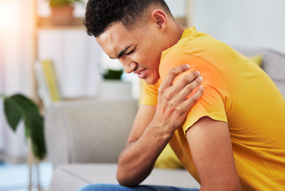 Living with Chronic Pain? Here's How to Manage It
