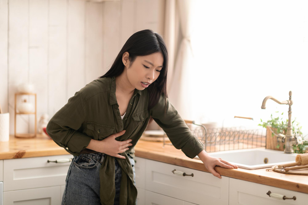 Stomach or Chest Burning Sensations: Causes, Treatment, and When to Visit Urgent Care